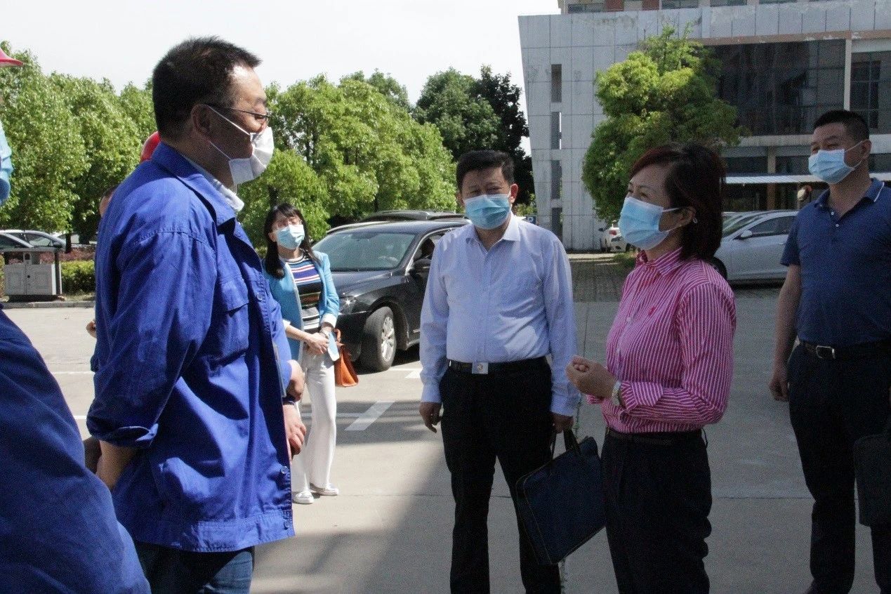 湖北省自然资源厅副厅长夏亚灵一行莅临乐动网官网_乐动(中国)重工走访调研