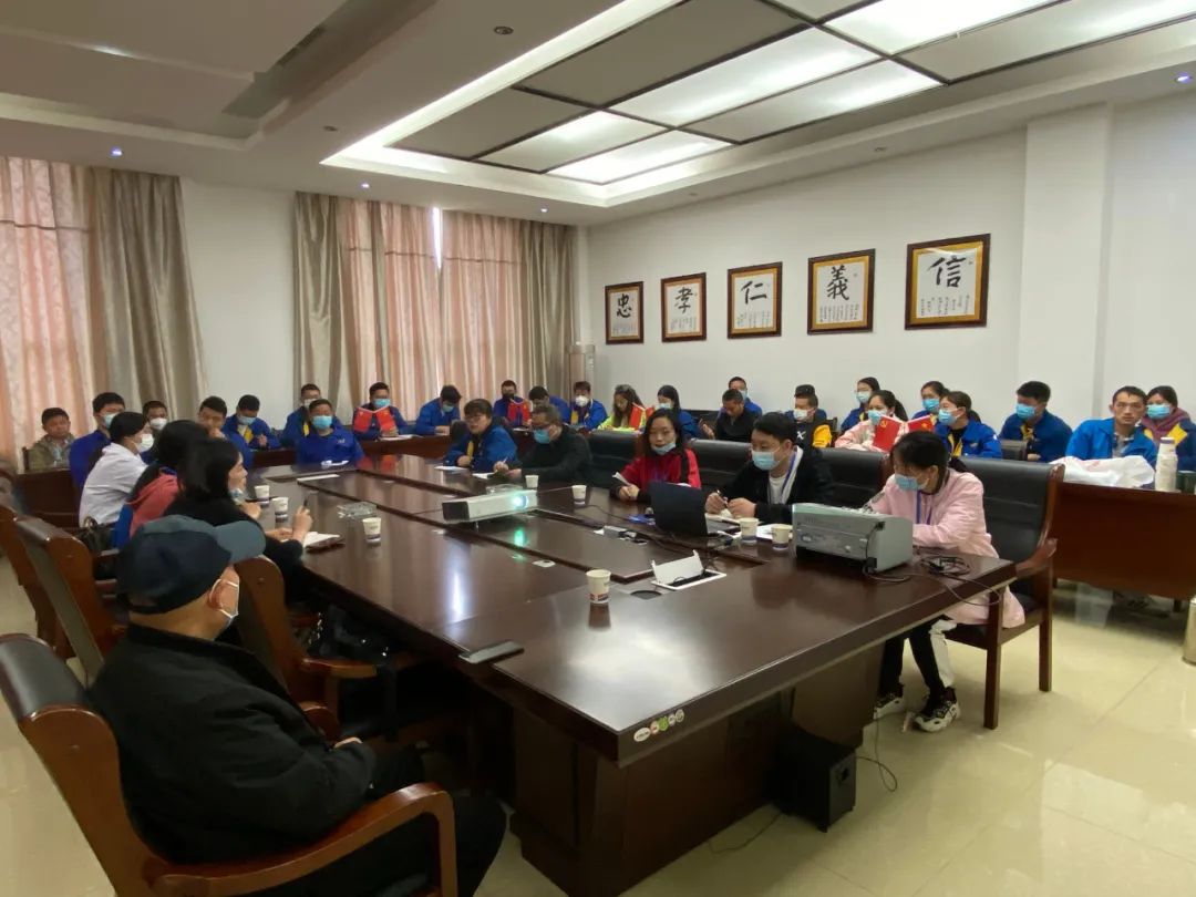 医保宣讲微课堂走进乐动网官网_乐动(中国)重工