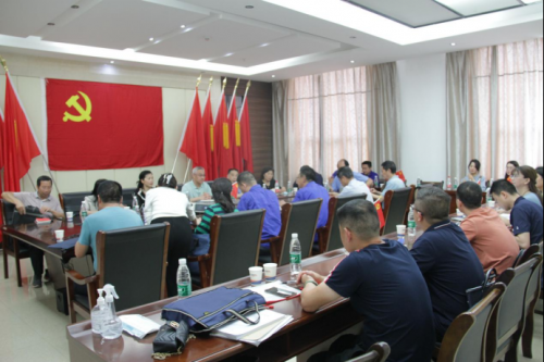 襄阳市委巡察办、乐动网官网_乐动(中国)重工党支部联合开展5月份主题党日活动